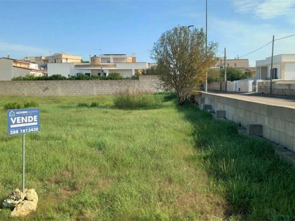 casa indipendente in vendita a Tricase