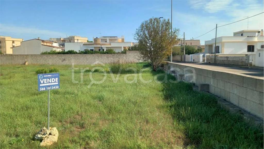 casa indipendente in vendita a Tricase