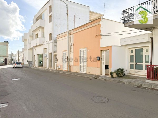 casa indipendente in vendita a Tricase