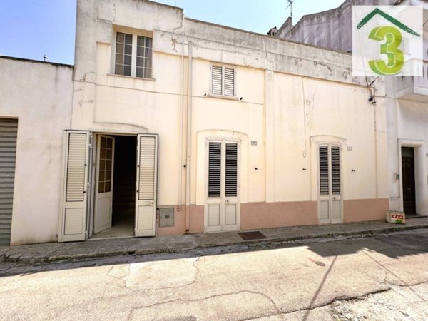 casa indipendente in vendita a Tricase