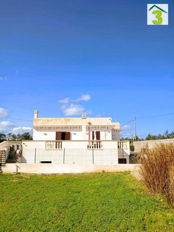 casa indipendente in vendita a Tricase