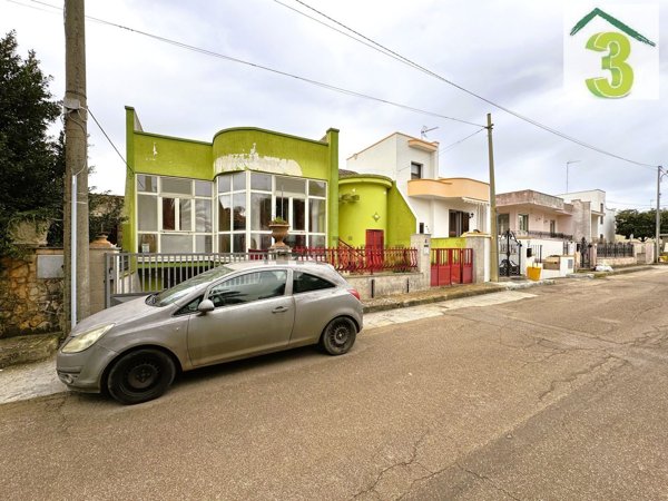 casa indipendente in vendita a Tricase in zona Lucugnano