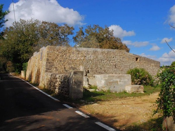 casa indipendente in vendita a Tricase