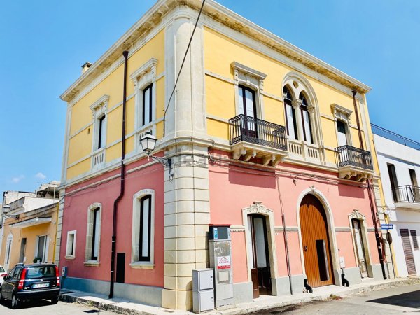 appartamento in vendita a Tricase in zona Depressa