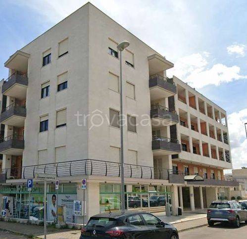 negozio in vendita a Tricase