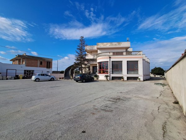 casa indipendente in vendita a Tricase in zona Lucugnano