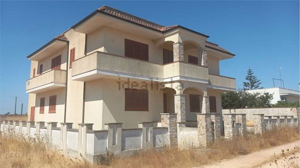 casa indipendente in vendita a Tricase in zona Depressa