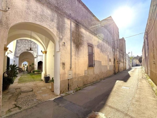 casa indipendente in vendita a Tricase