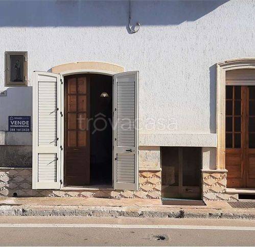 casa indipendente in vendita a Tricase in zona Lucugnano