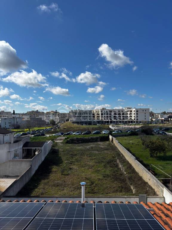 casa indipendente in vendita a Tricase