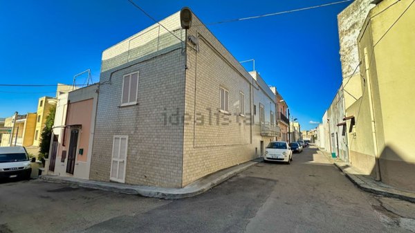 casa indipendente in vendita a Tricase