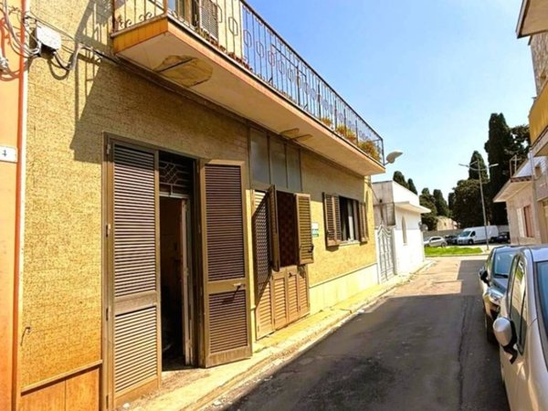 casa indipendente in vendita a Tricase