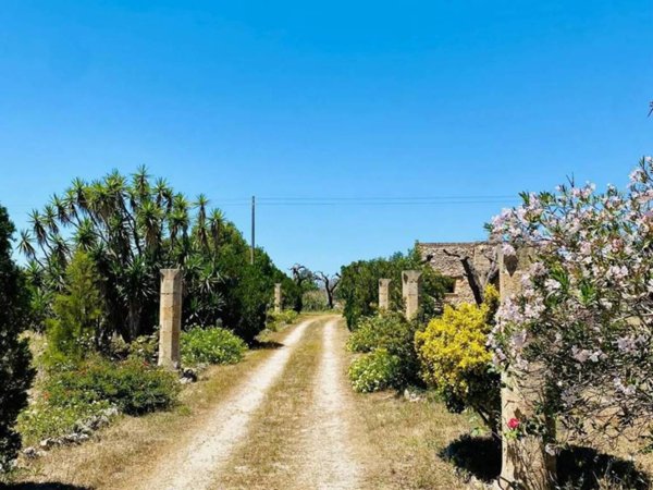 casa indipendente in vendita a Tricase