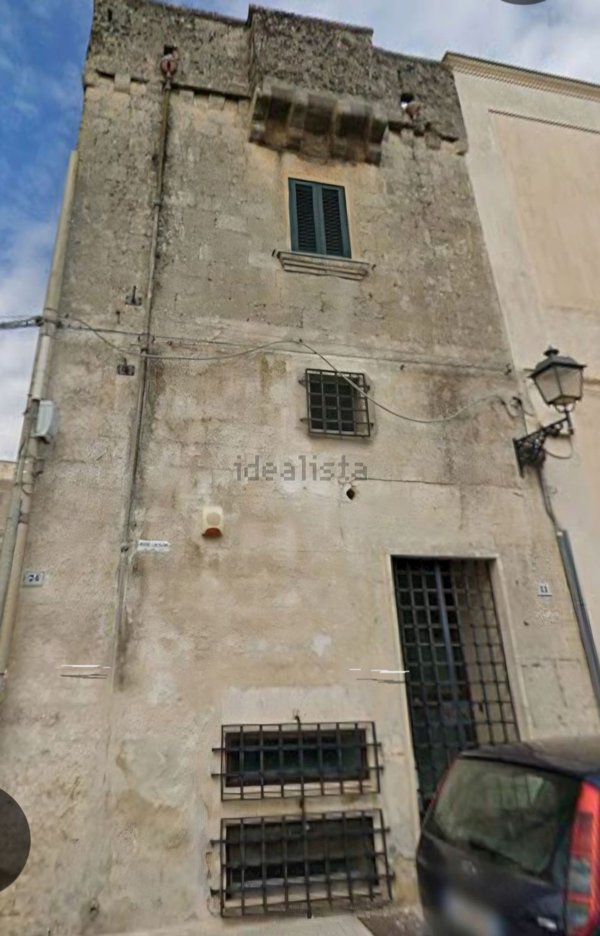 appartamento in vendita a Tricase in zona Depressa