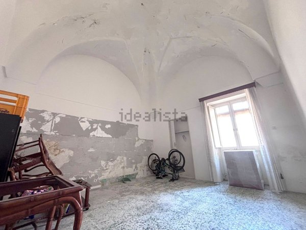 casa indipendente in vendita a Tricase in zona Depressa