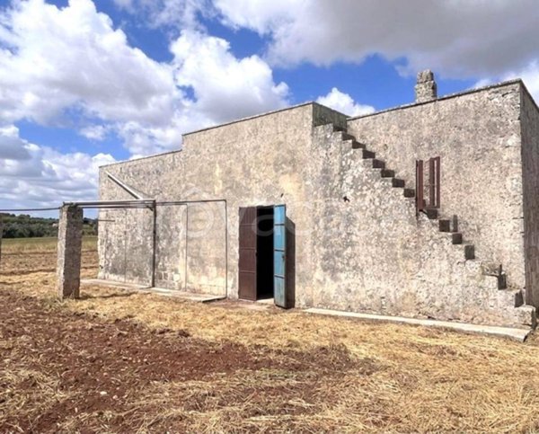 casa indipendente in vendita a Tricase