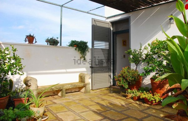 casa indipendente in vendita a Tricase in zona Depressa