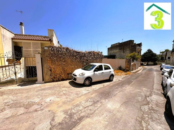 terreno edificabile in vendita a Tricase