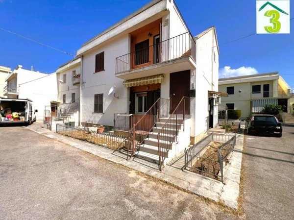 casa indipendente in vendita a Tricase