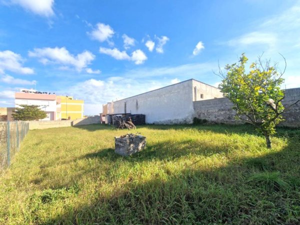 terreno edificabile in vendita a Tricase in zona Lucugnano