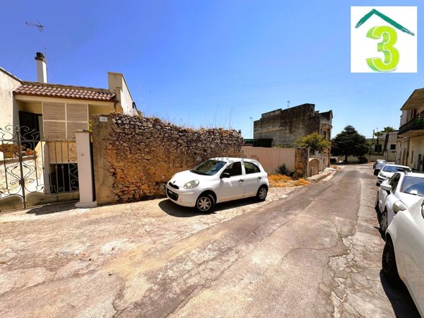 terreno edificabile in vendita a Tricase