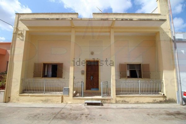 casa indipendente in vendita a Tuglie