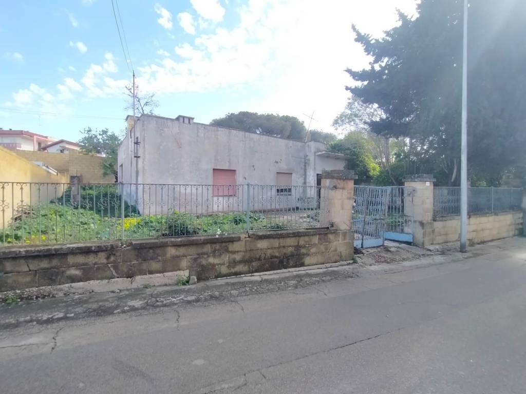casa indipendente in vendita a Tuglie