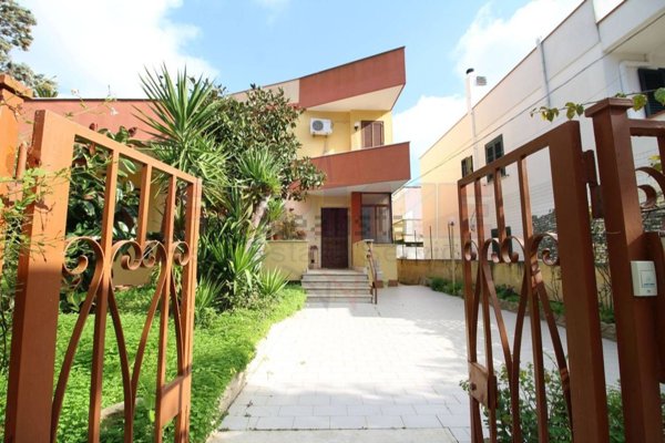 casa indipendente in vendita a Tuglie