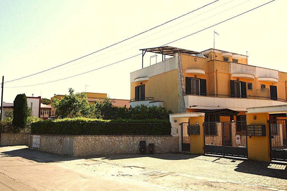 casa indipendente in vendita a Tuglie