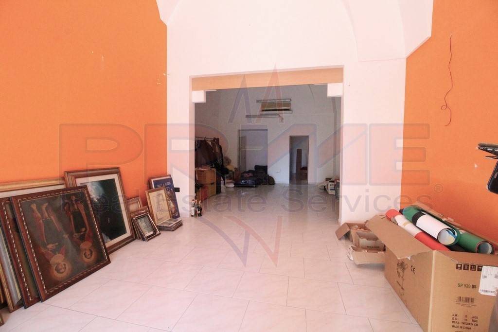 negozio in vendita a Tuglie