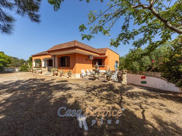 casa indipendente in vendita a Tuglie