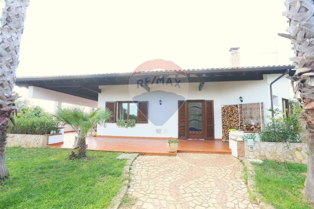 casa indipendente in vendita a Tuglie