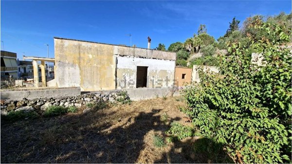 casa indipendente in vendita a Tuglie
