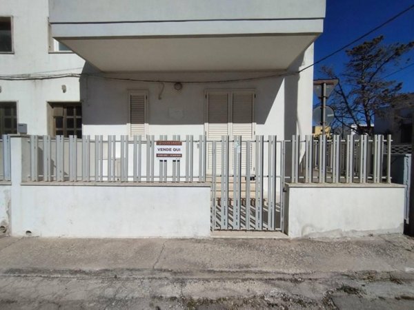 casa indipendente in vendita ad Ugento in zona Torre San Giovanni