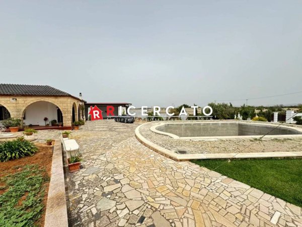 casa indipendente in vendita ad Ugento