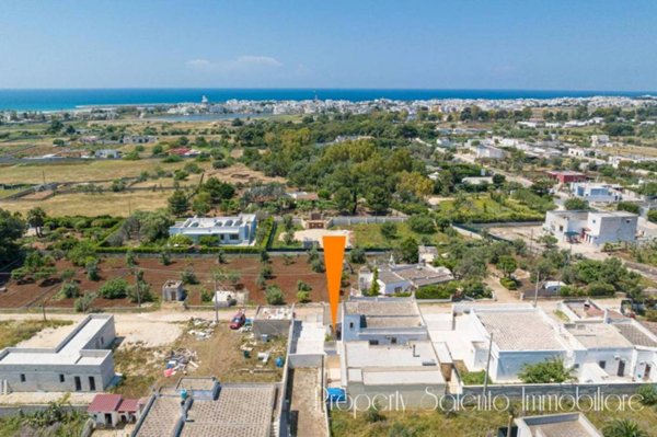 casa indipendente in vendita ad Ugento in zona Torre San Giovanni