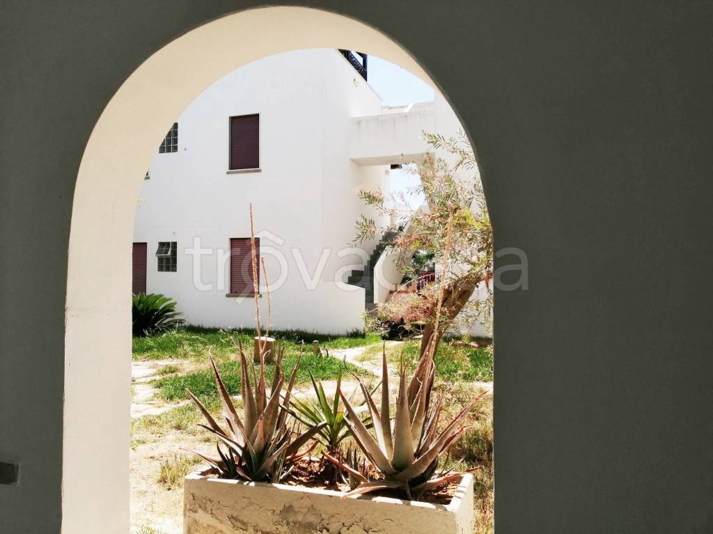 appartamento in vendita ad Ugento in zona Torre San Giovanni
