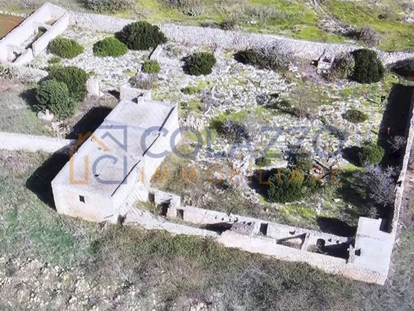 casa indipendente in vendita ad Ugento