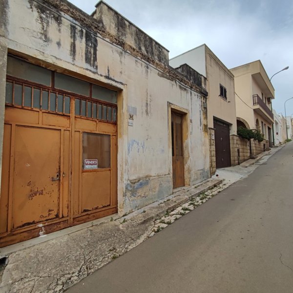 casa indipendente in vendita ad Ugento