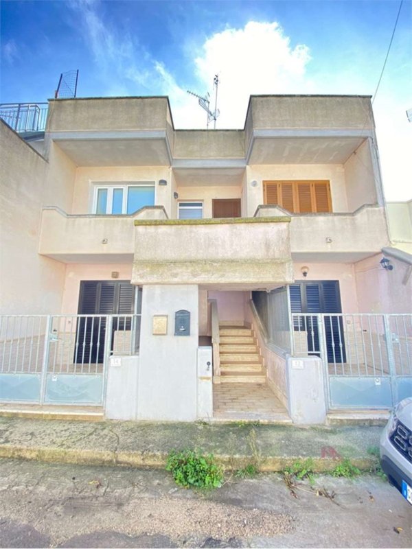 casa indipendente in vendita ad Ugento in zona Torre San Giovanni