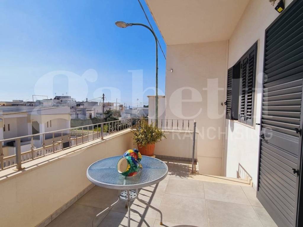 appartamento in vendita ad Ugento in zona Torre San Giovanni