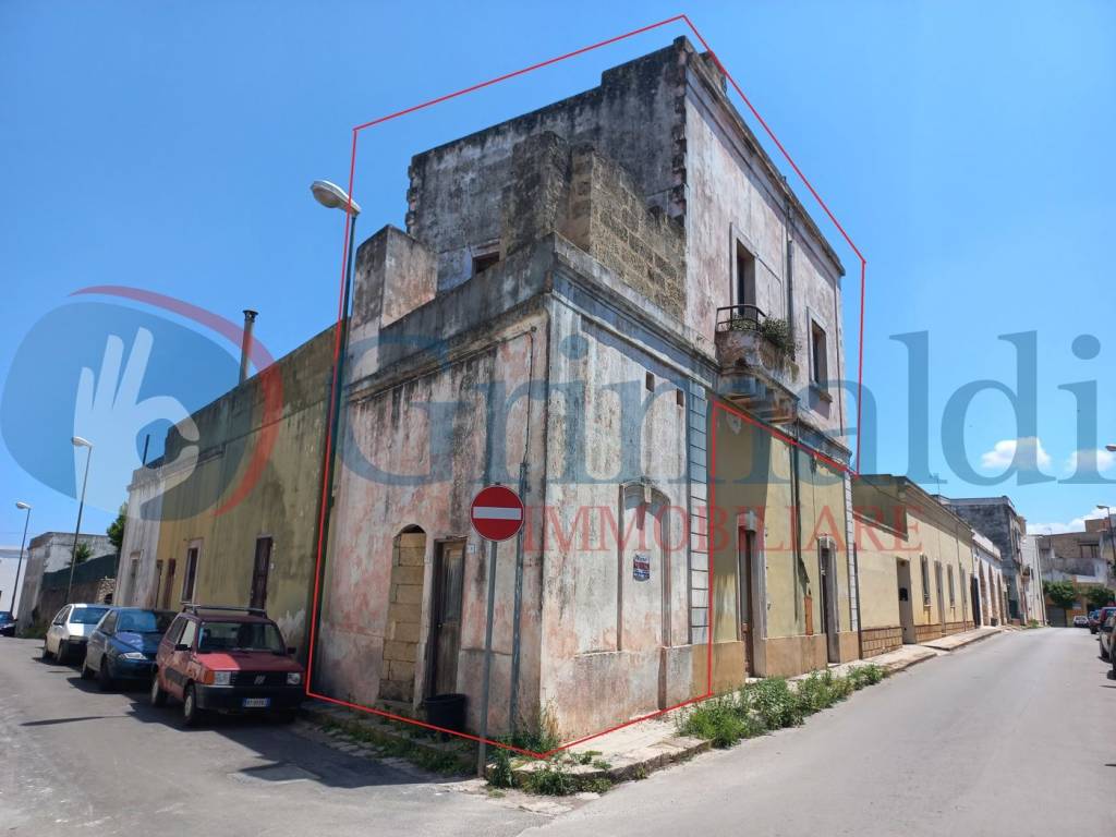 casa indipendente in vendita ad Ugento
