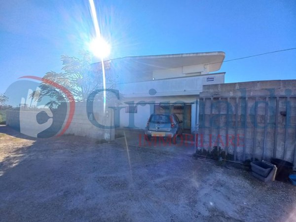 casa indipendente in vendita ad Ugento