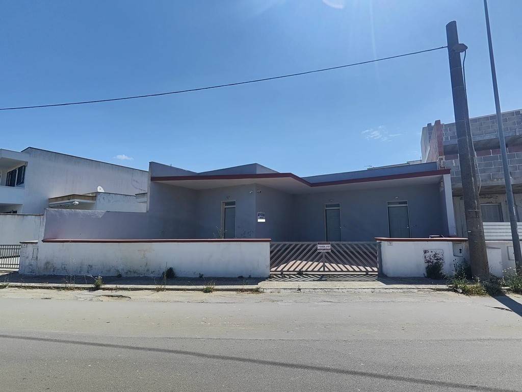 casa indipendente in vendita ad Ugento in zona Torre Mozza