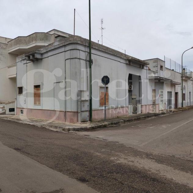 casa indipendente in vendita ad Ugento