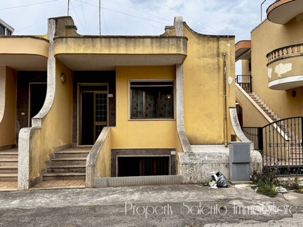 casa indipendente in vendita ad Ugento in zona Torre San Giovanni