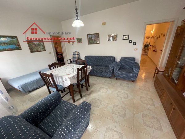 appartamento in vendita ad Ugento in zona Torre San Giovanni