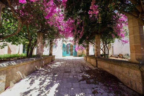 casa indipendente in vendita ad Ugento