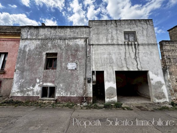 casa indipendente in vendita ad Ugento in zona Gemini