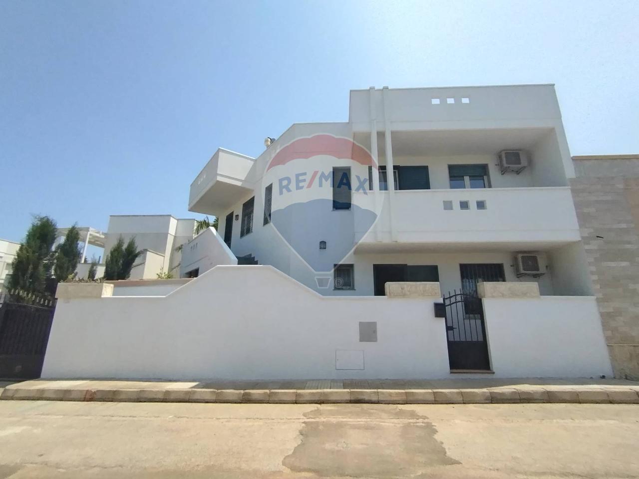 appartamento in vendita ad Ugento in zona Torre San Giovanni